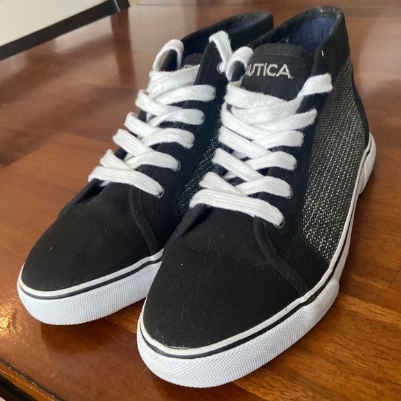 Nautica black high top sneakers shoes size 8 like new - Picture 1 of 10